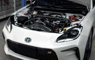 กรองอากาศ Gruppe M คาร์บอนไฟเบอร์ สำหรับ โตโยต้า GR86/ซูบารุ BRZ ระบบกรองอากาศที่จะยกระดับเพิ่มสมรรถนะแรงม้าแรงบิดได้มากกว่าของแต่งกรองเปลือยทั่วไป