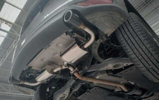 ท่อไอเสียญี่ปุ่นแบรนด์ HKS สำหรับ Mazda CX-5 ท่อปลายคาร์บอนไฟเบอร์สำหรับรถยนต์ โตโยต้า นิสสัน ฮอนด้า มาสด้า มิตซูบิชิ อีซูซุ ฟอร์ด ซูซูกิ