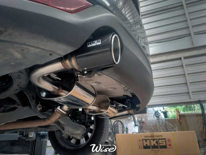 ท่อไอเสียญี่ปุ่นแบรนด์ HKS สำหรับ Mazda CX-5 ท่อปลายคาร์บอนไฟเบอร์สำหรับรถยนต์ โตโยต้า นิสสัน ฮอนด้า มาสด้า มิตซูบิชิ อีซูซุ ฟอร์ด ซูซูกิ