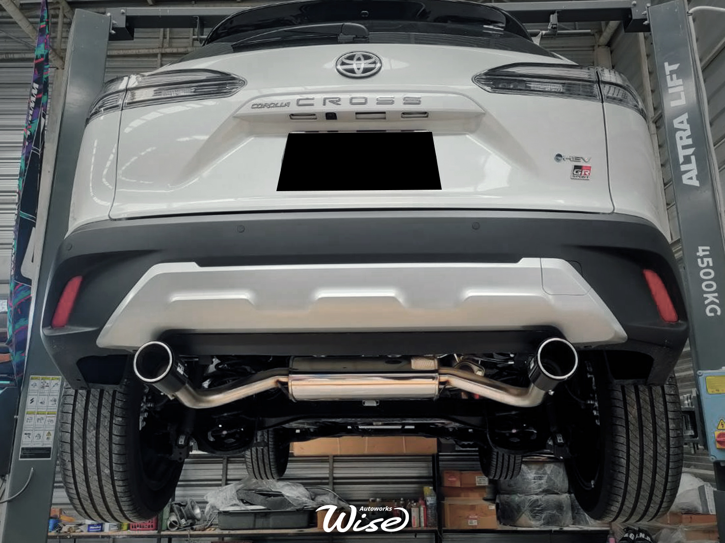 ท่อไอเสียญี่ปุ่นแบรนด์ HKS สำหรับ Toyota Corolla Cross ท่อปลายคาร์บอนไฟเบอร์สำหรับรถยนต์ โตโยต้า นิสสัน ฮอนด้า มาสด้า มิตซูบิชิ อีซูซุ ฟอร์ด ซูซูกิ